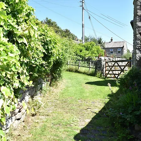 Vakantiehuis 1 Bed In Richmond 36769 *